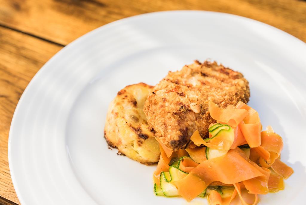 Restaurace A Penzion U Doubku Břeclav المظهر الخارجي الصورة
